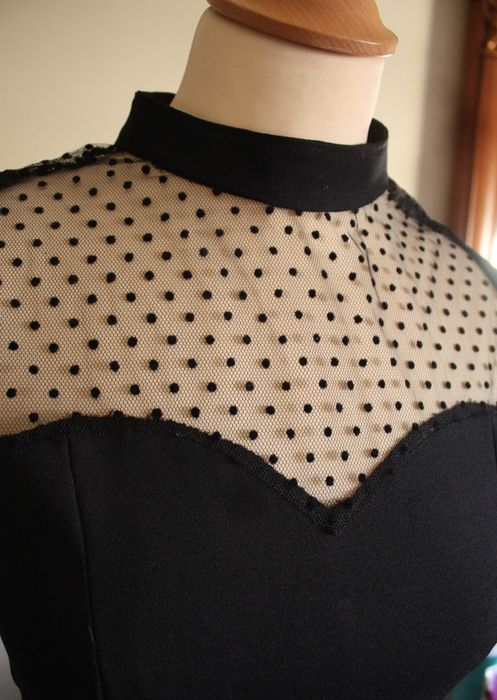 Vestido Comprido Preto com Racha