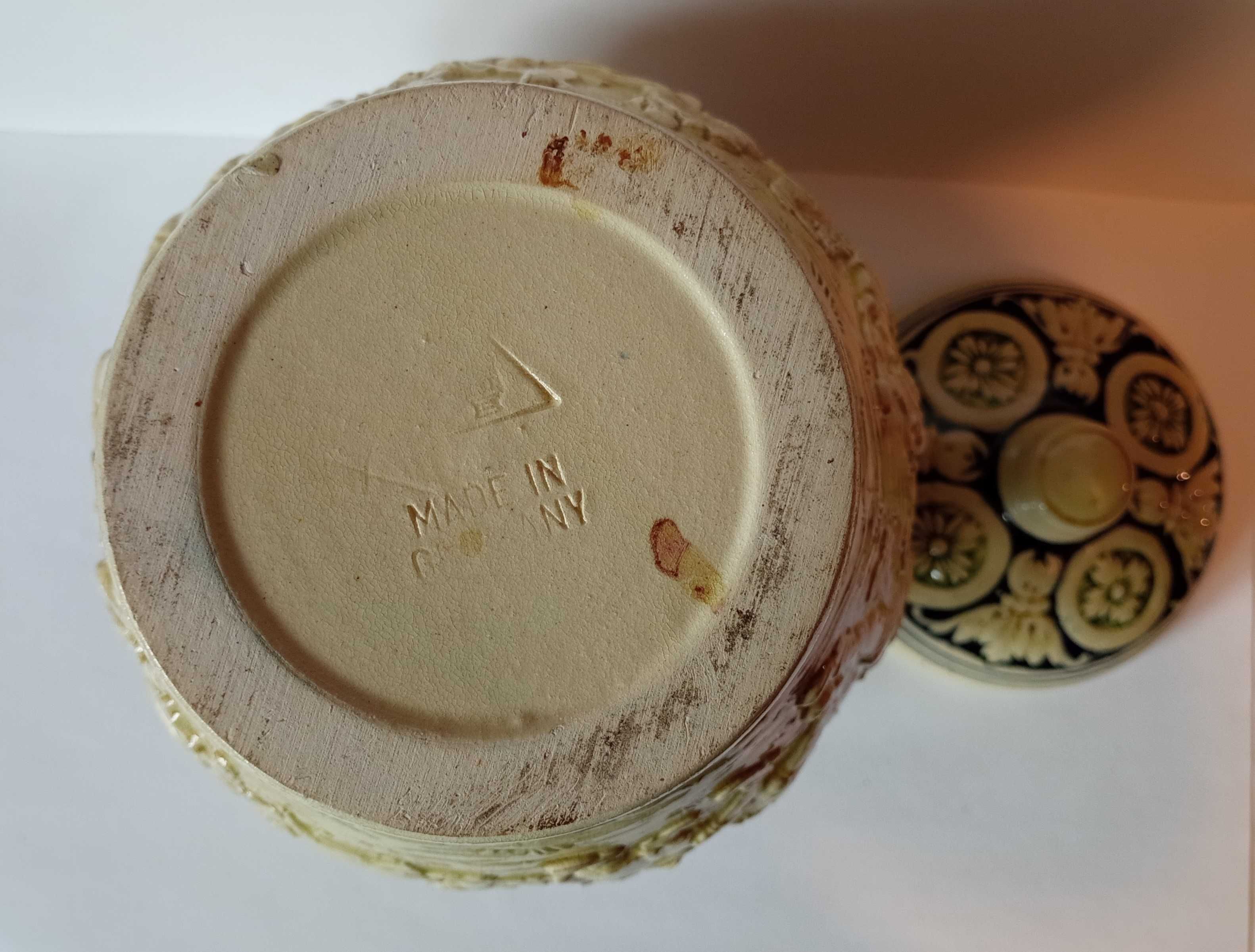 Sygnowany pojemnik ceramiczny pojemność 1L