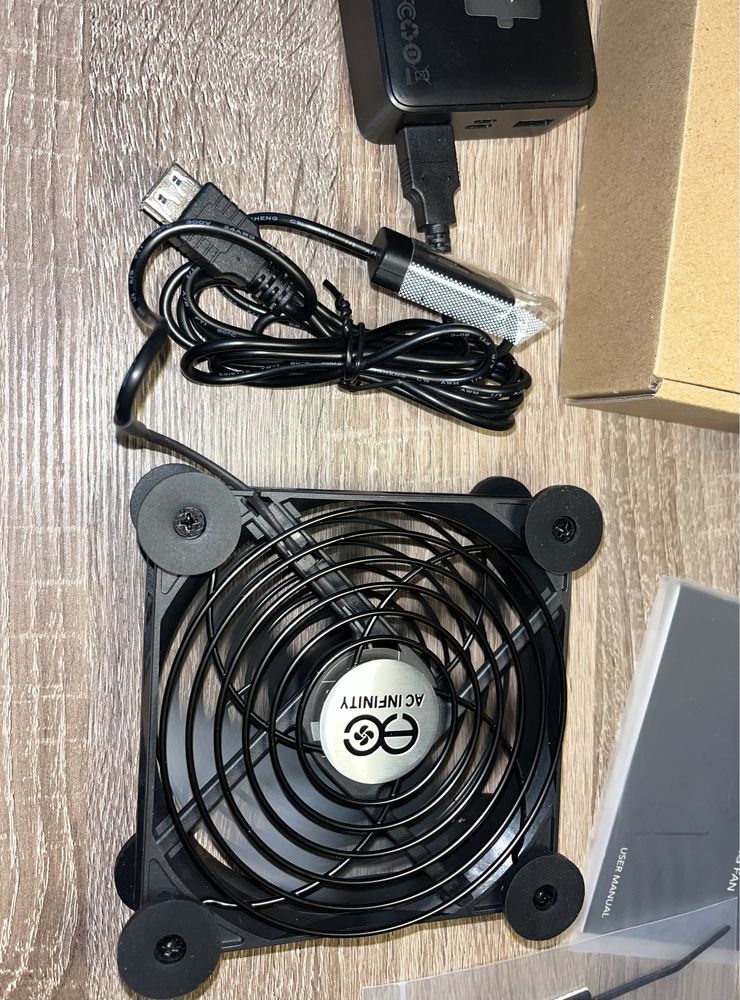 USB-вентилятор, Система охолодження, Infinity MULTIFAN S3