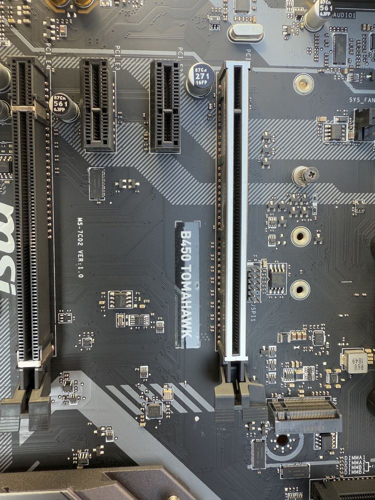 Ryzen 5 MSI B450 Tomahawk 16 GB ddr4 3200 mhz zestaw