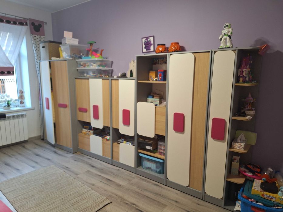 Sprzedam komplet mebli