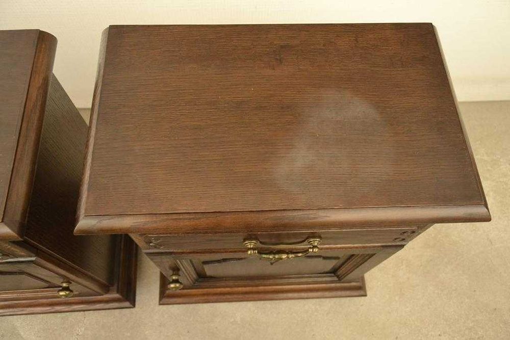 stylowe szafki nocne komplet szafek