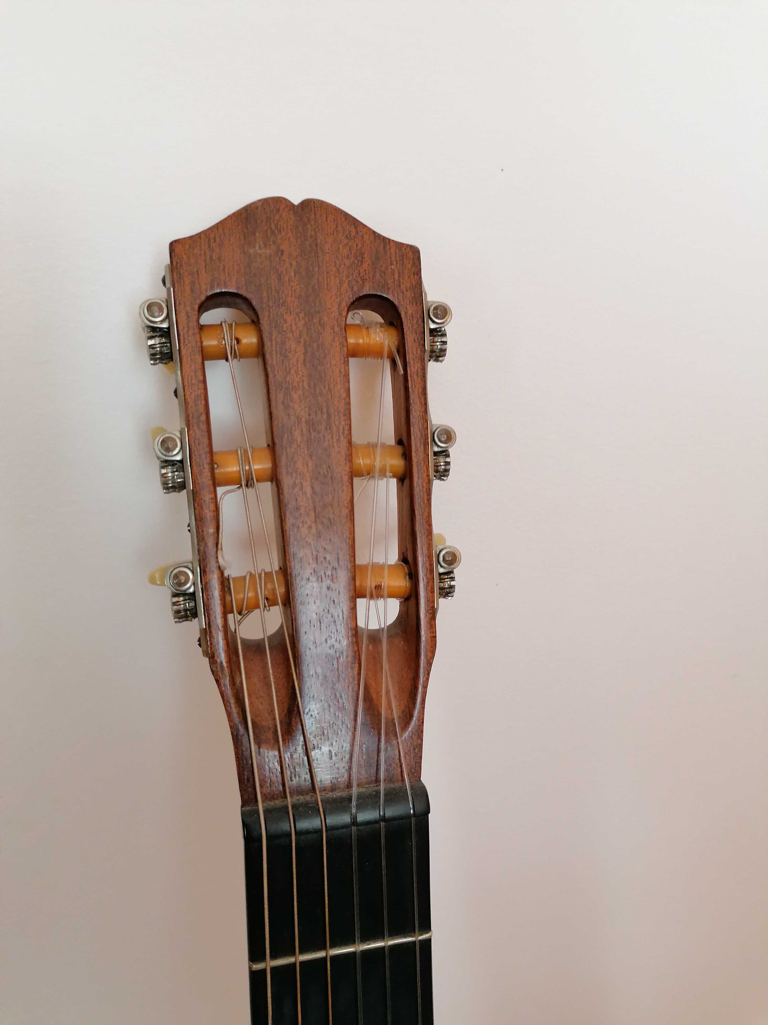 Sprzedam gitarę Anton Sandner