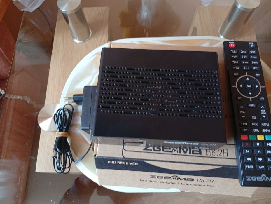 Zgemma H8.2H dekoder + karta