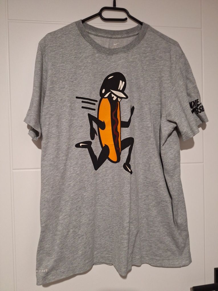 Męska koszulka marki Nike