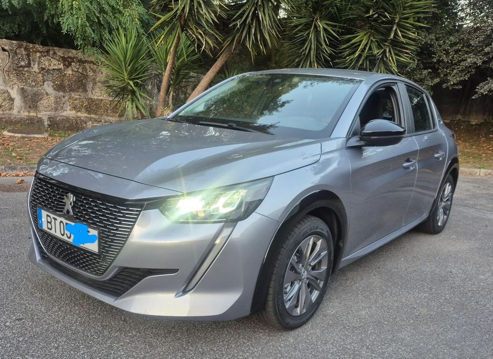 Peugeot 208 Elektromotor 136 Business