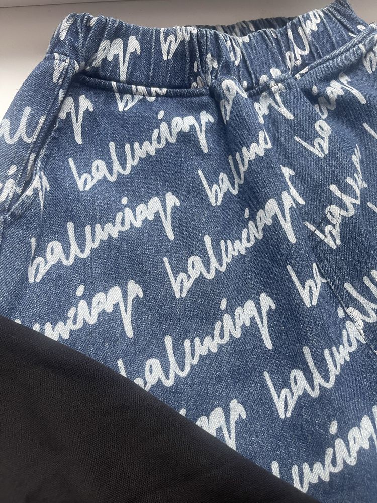 Костюм Balenciaga