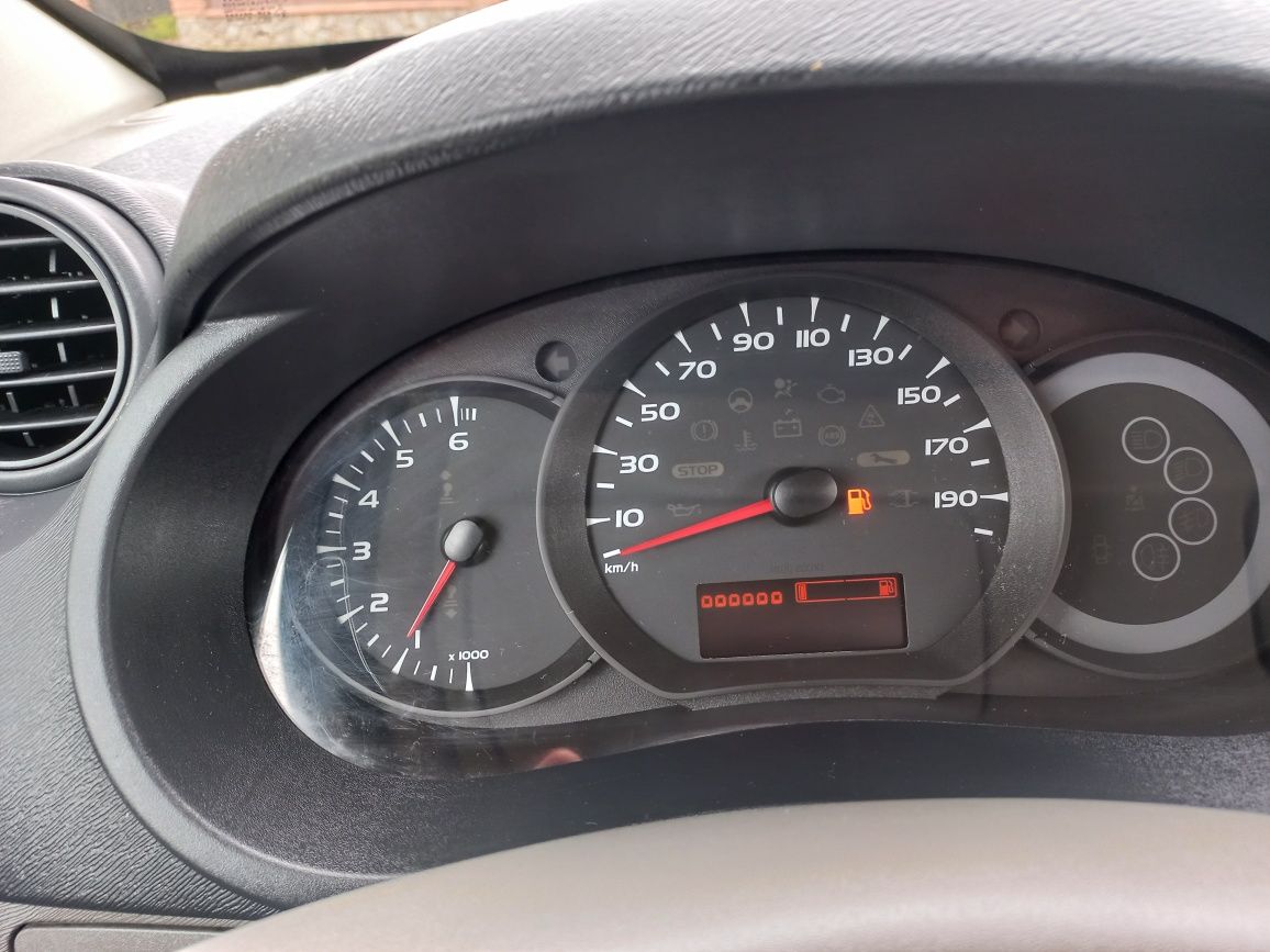 Renault Kangoo пассажир 1.6 газ-бензин 2009рік