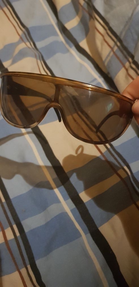 Okulary przeciwsłoneczne damskie marki Solaris