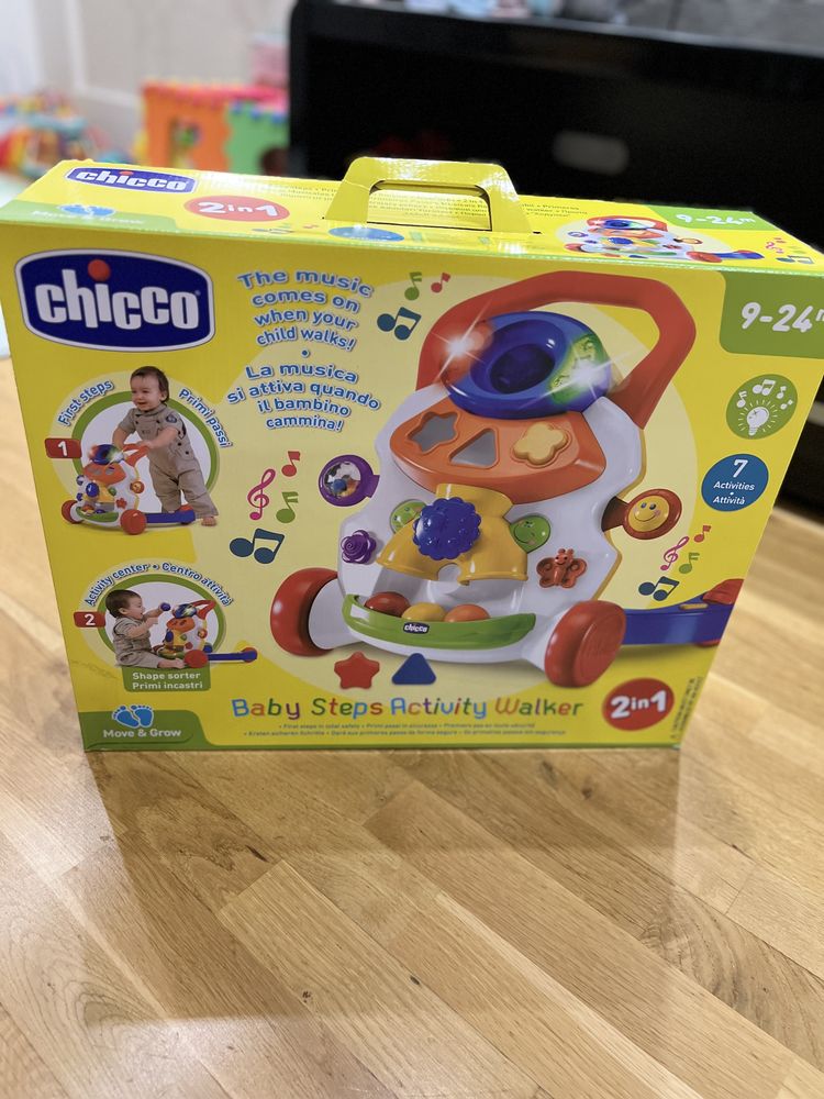 Ходунки-центр ігровий розвиваючий Chicco "Перші кроки"