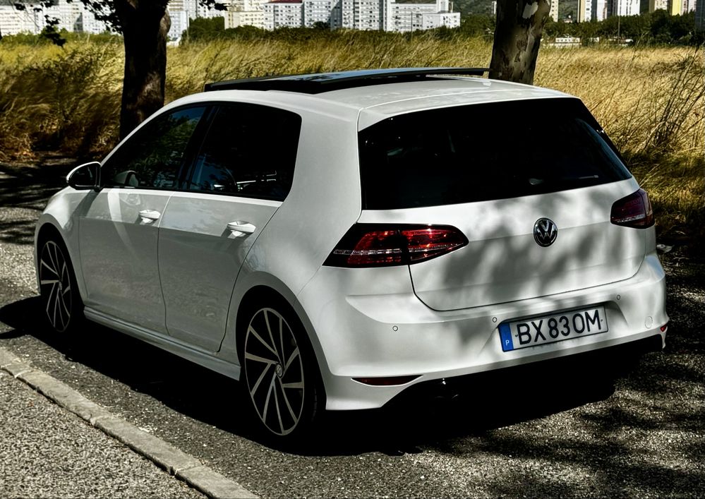 Volkswagen Golf 7 1.4TSI RLine | desde 220€/mês