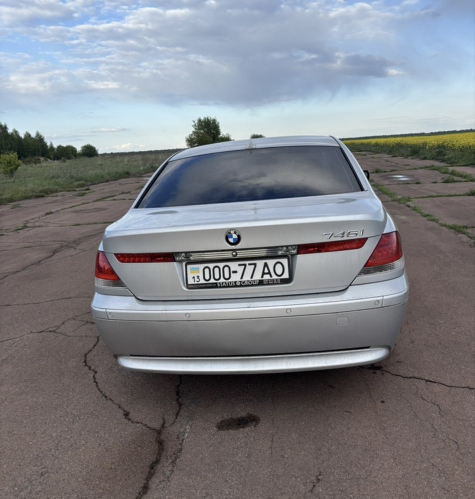 Продам BMW 7 Series 2002