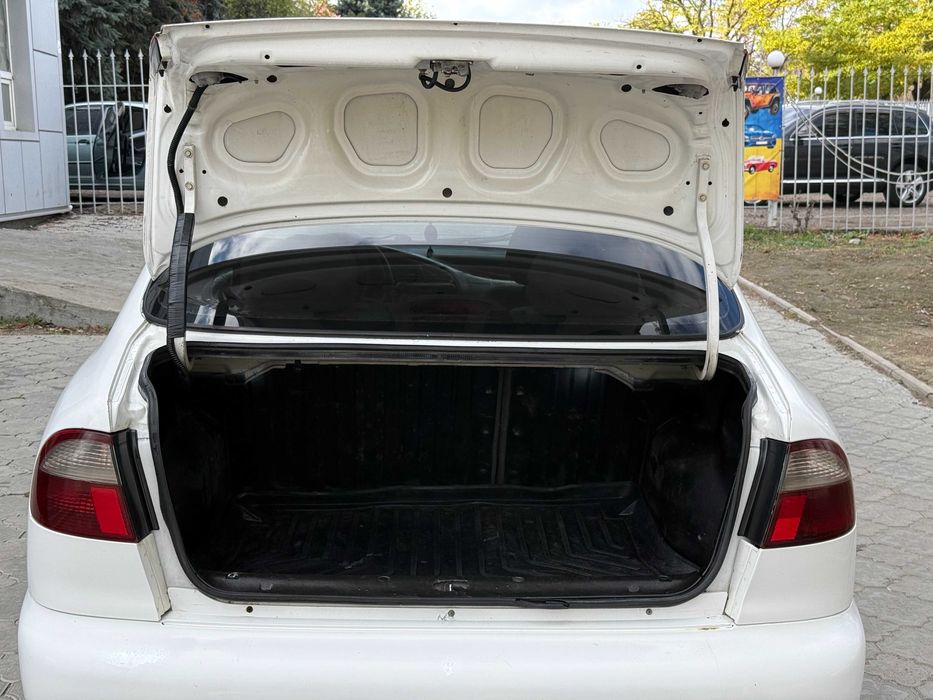 Продам  DAEWOO ЗАЗ- LANOS 2003р 1.3 газ-бенз 2-пок
