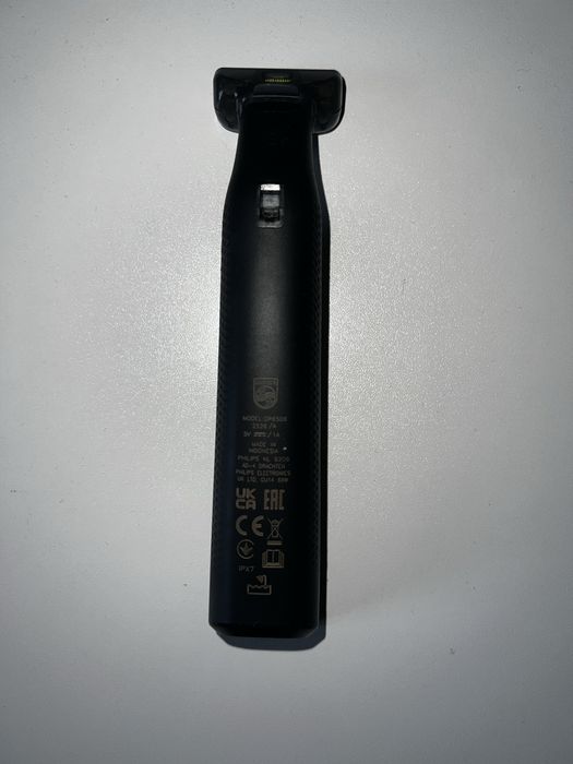 Тример Philips OneBlade Pro