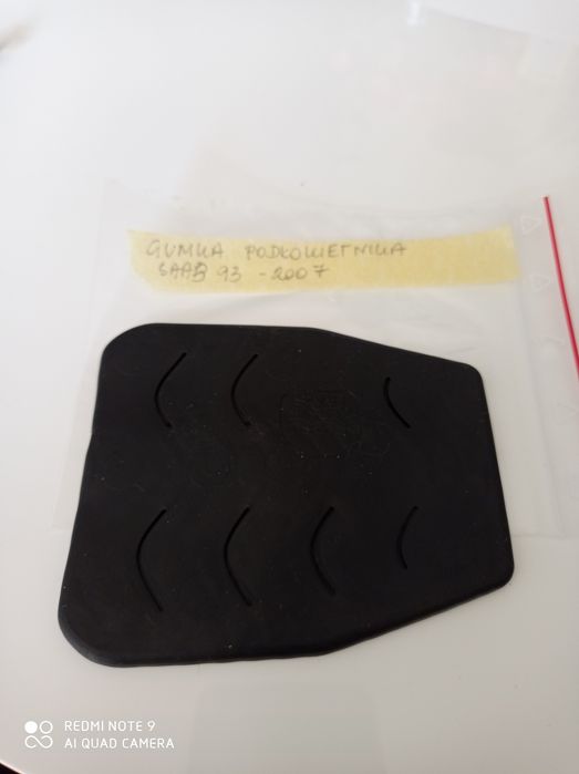 gumka  podłokietnika saab 93  2007 rok