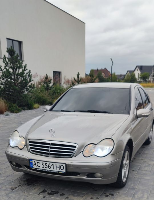 Mercedes-Benz C-Class 2003