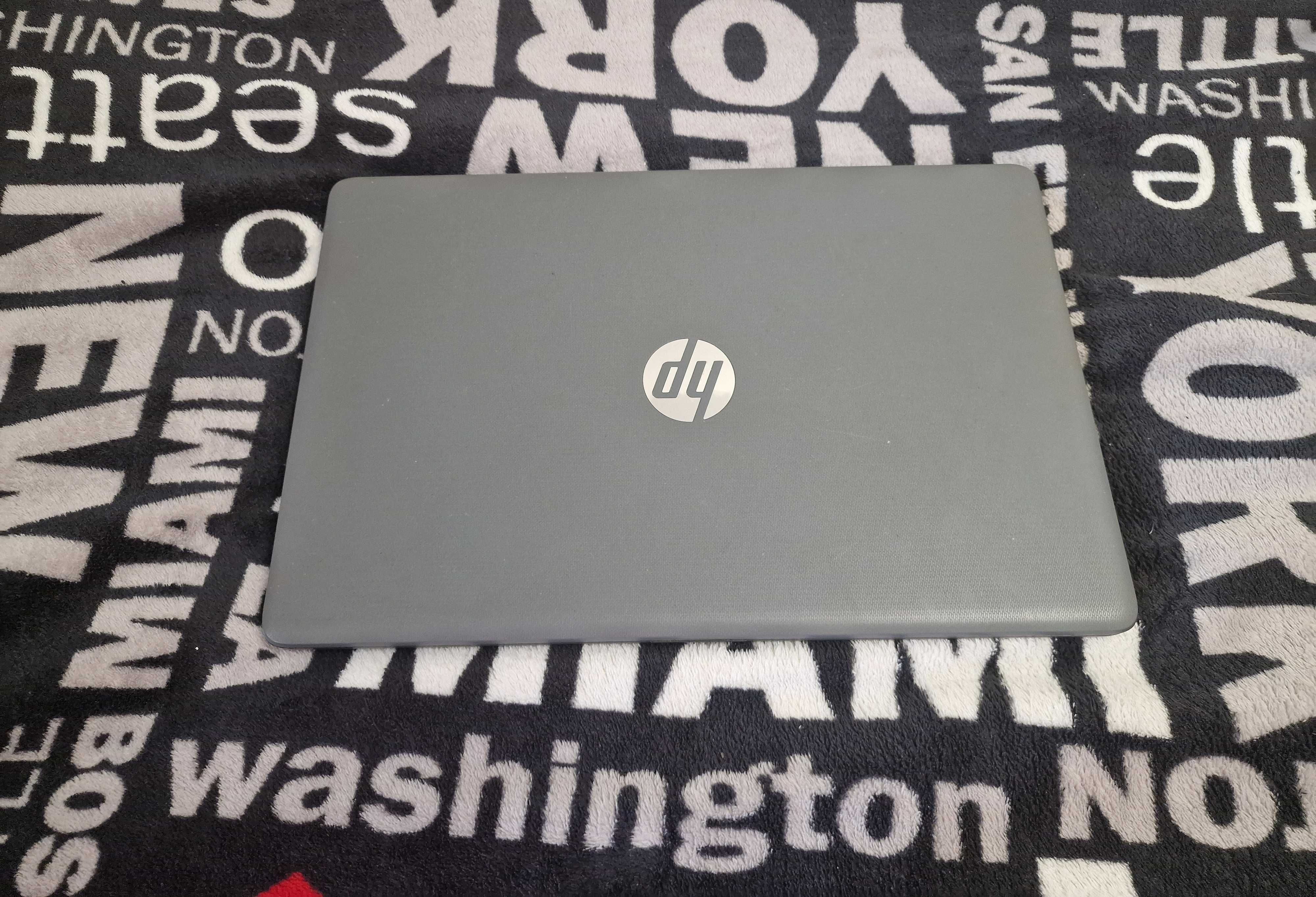 HP 15 250G7/15 multi-touch/Core" i3-7100U/8DDR4/1TB/Intеl НD620 2GB