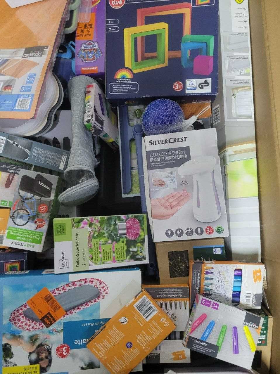 Товар для дому та ванни на палеті – Ціна за кілограм! 132 кг