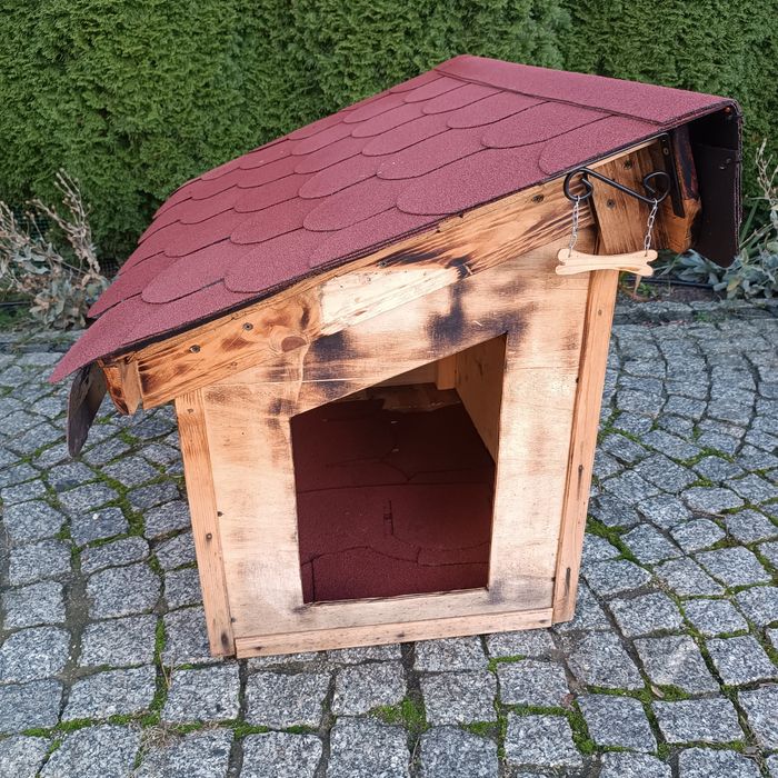 Buda dla psa średniej wielkości