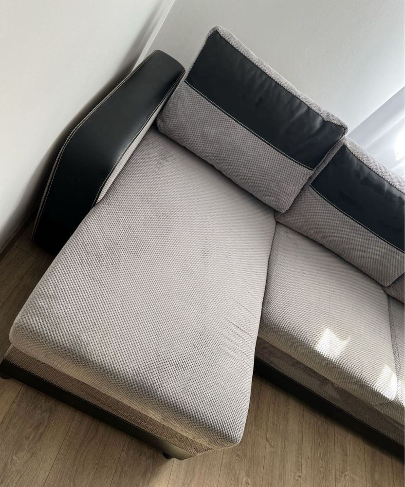 Rogówka z funkcją spania pluszowa szara