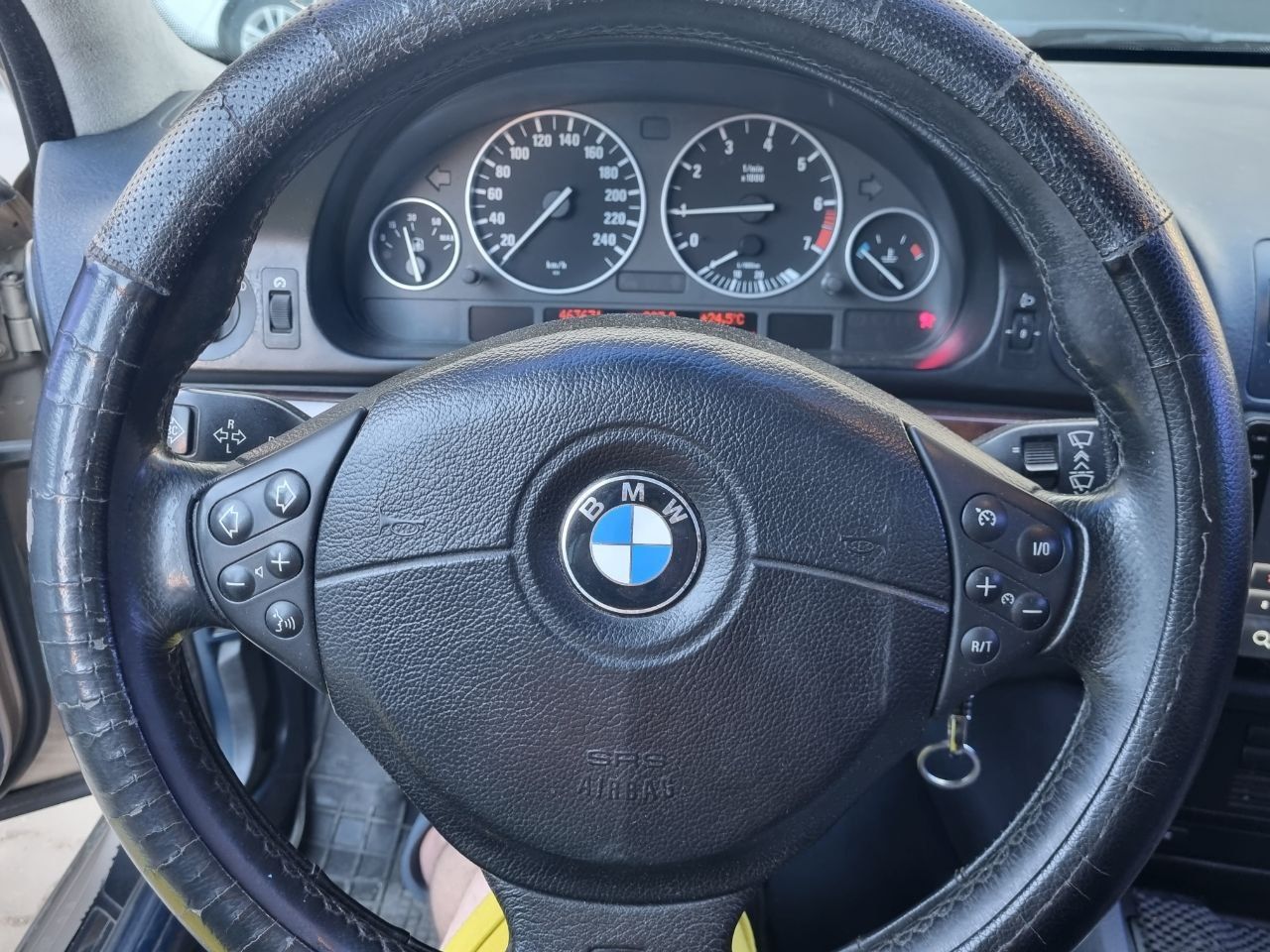 BMW  E39 520i .БМВ 2.2 інж. Е39.