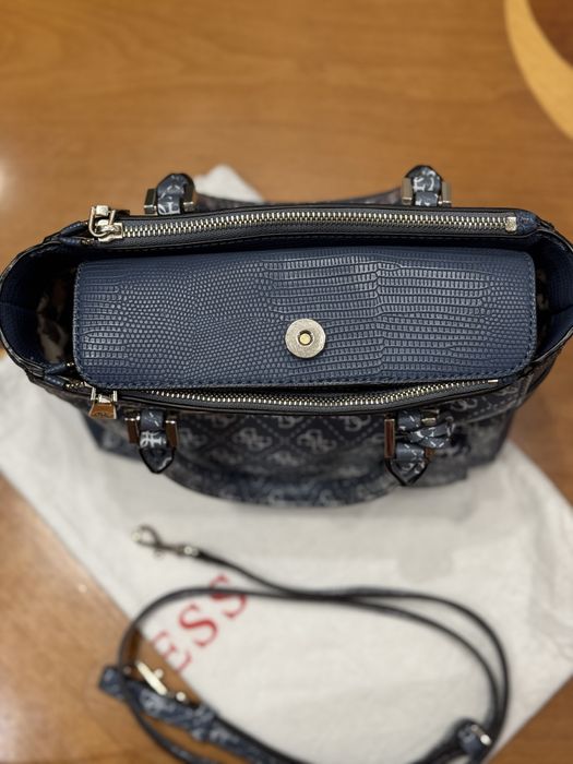 Оригінальна сумка Guess