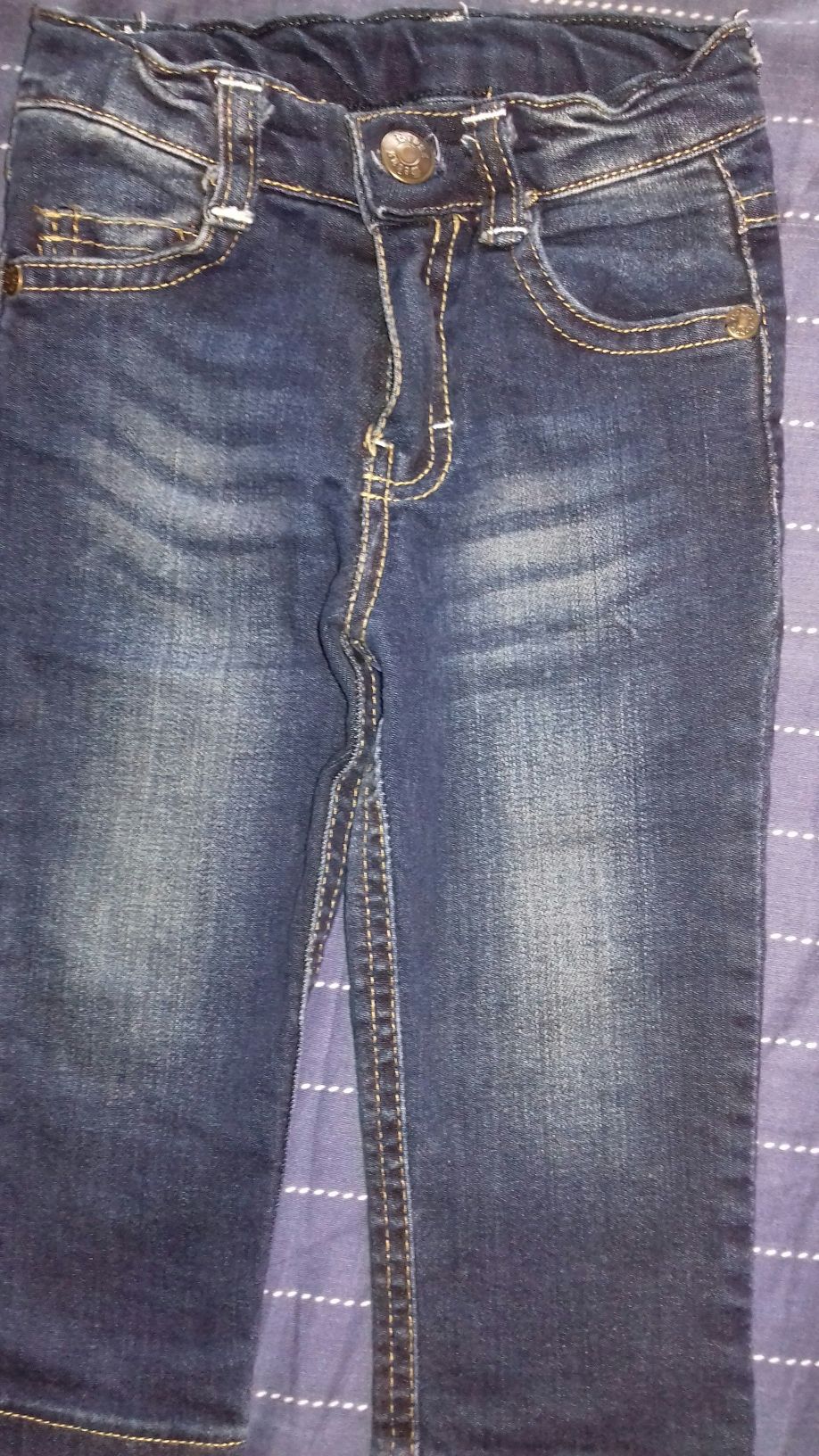 Стильные джинсы на 1 годик