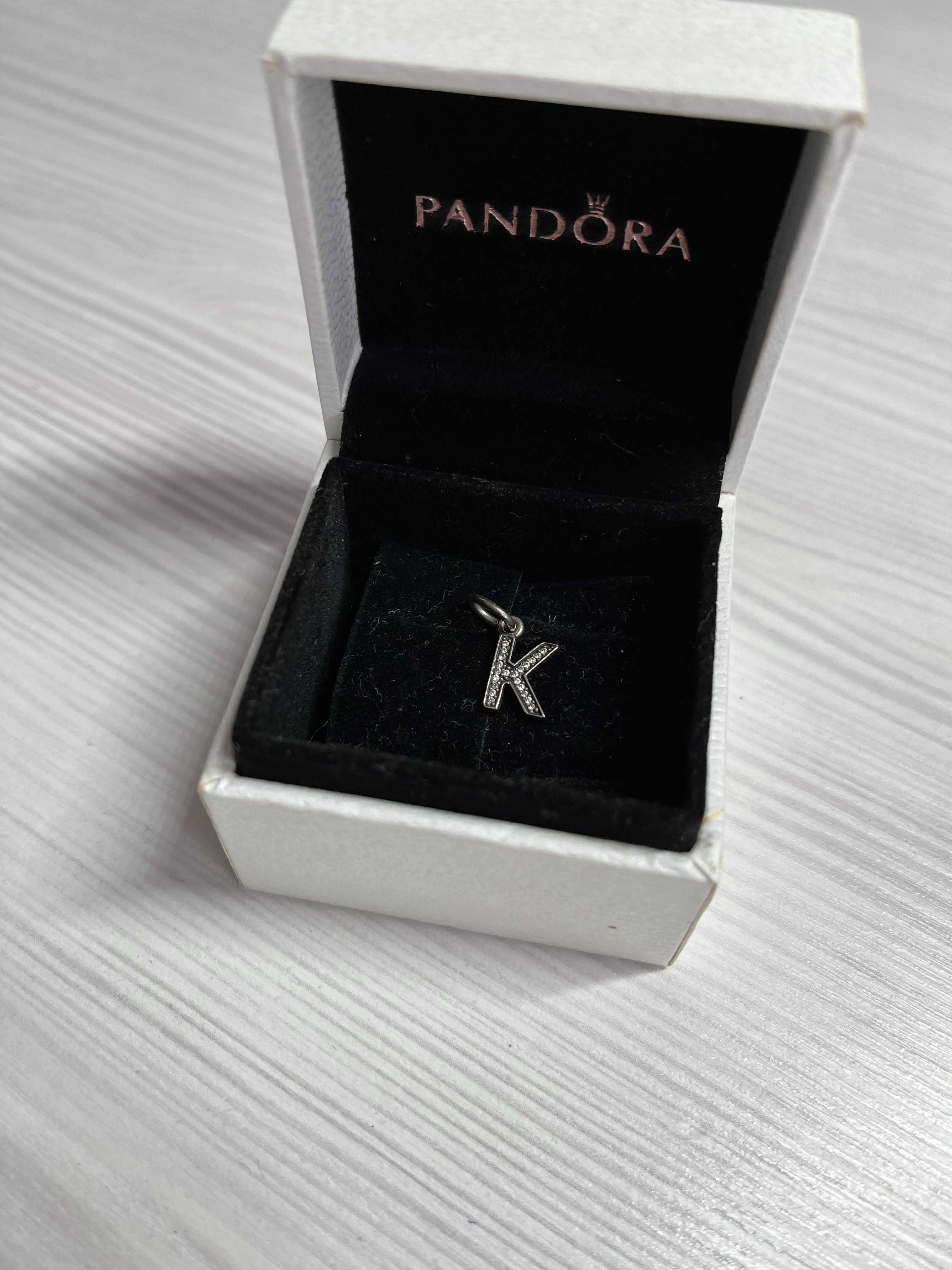Оригінальна срібна підвіска, буква "к" pandora