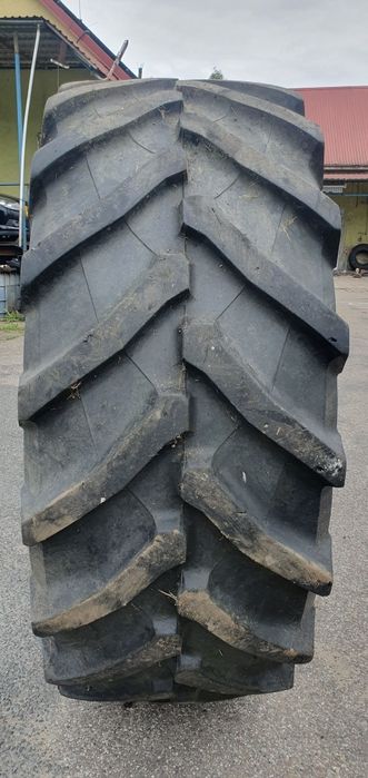 Opona 650/65/42 pirelli