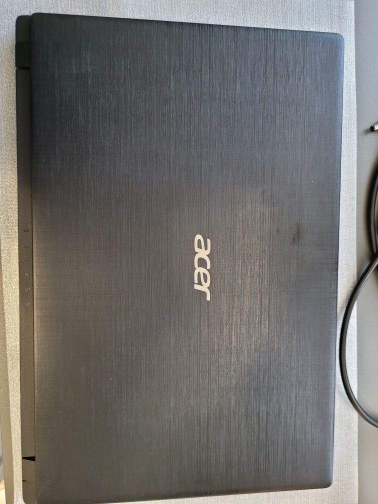 Laptop Acer Aspire 3