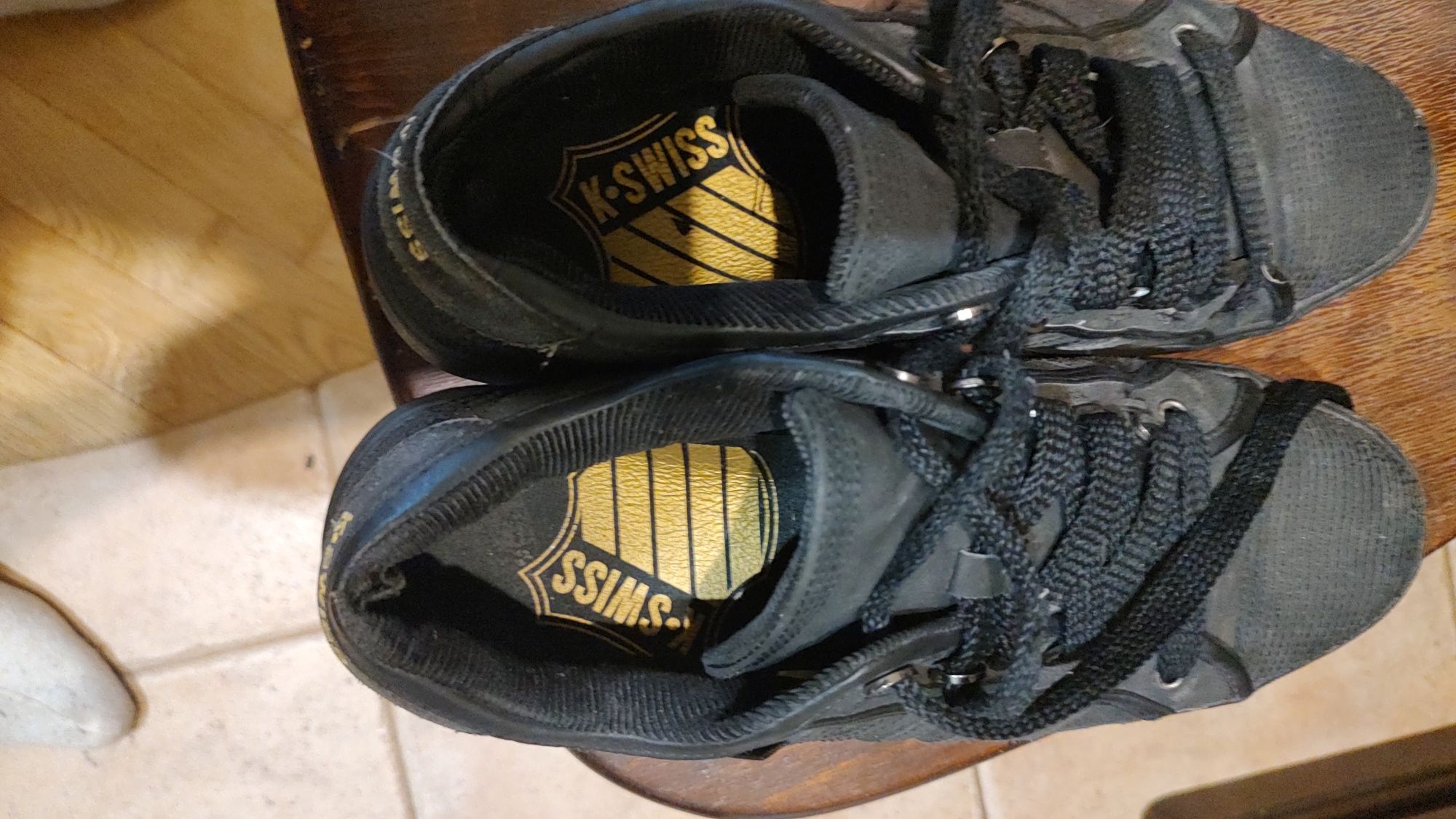 Кросівки K-SWISS,розмір 44,чорний ,
