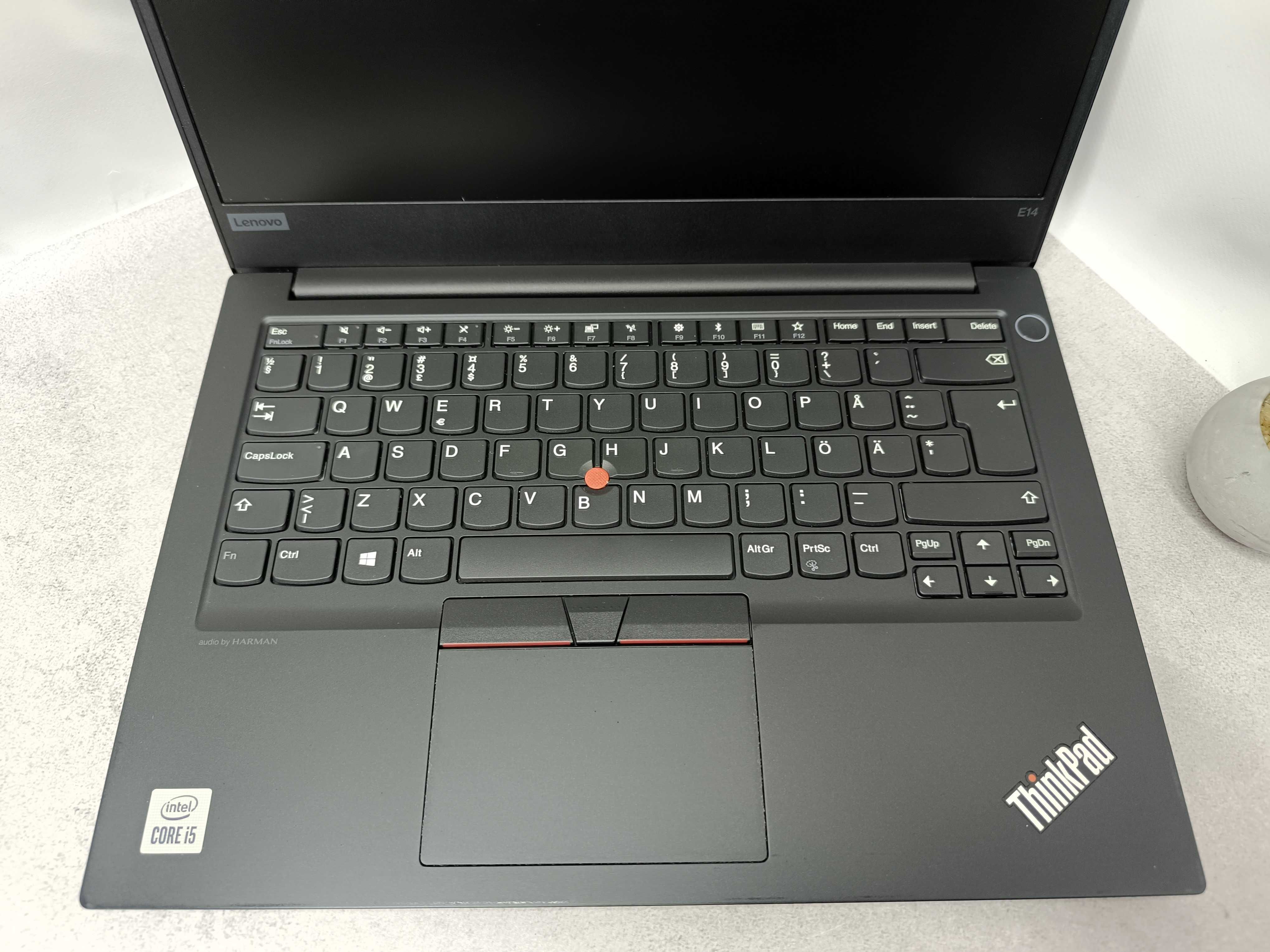 16GB/256M2/Ноутбук Lenovo ThinkPad E14/i5-10210U//14"/Full HD IPS