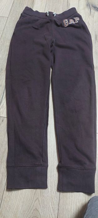 Dresy GAP r. 158-164 kolor brązowy