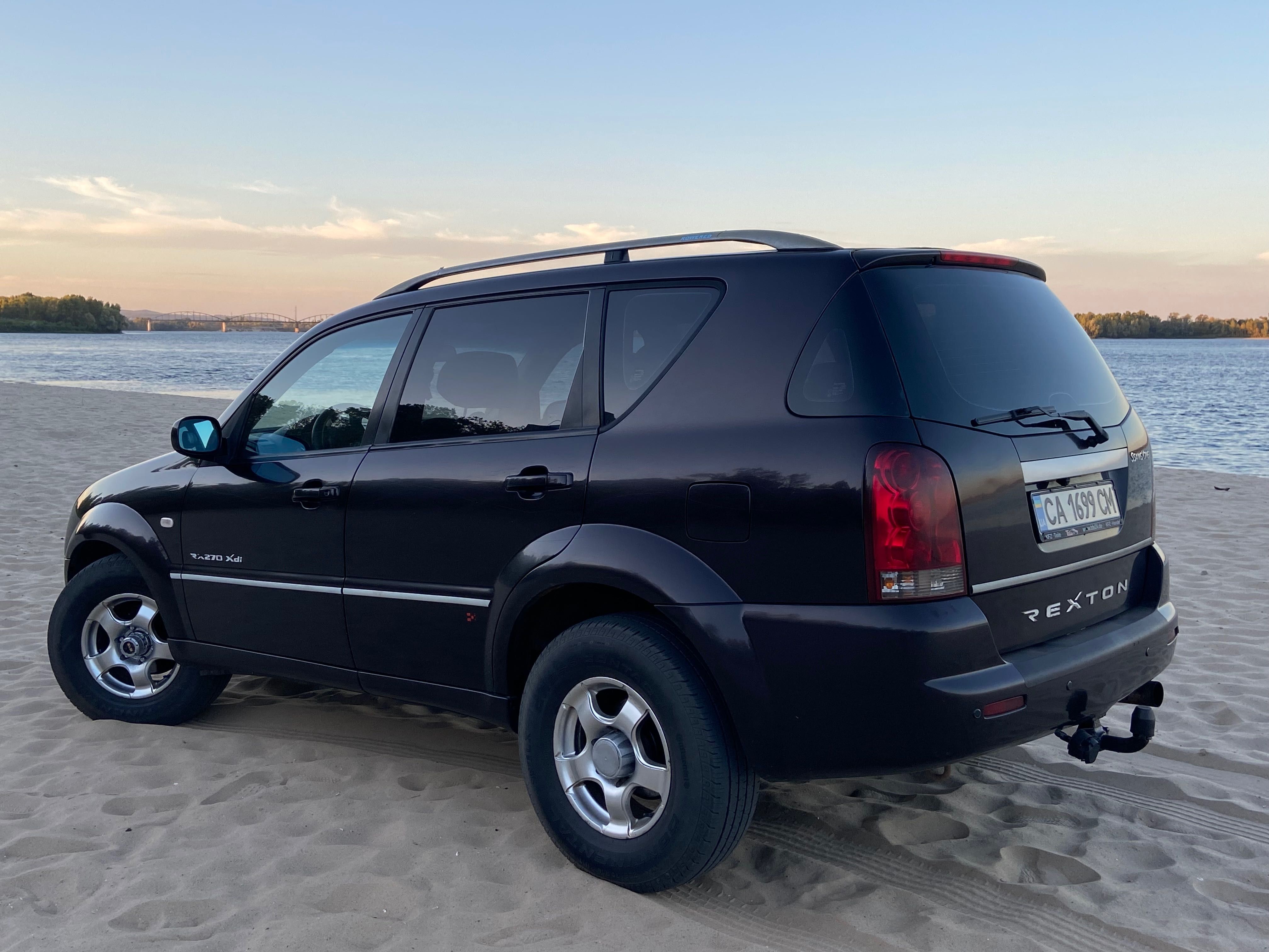 Продам авто Sang Yong Rexton
