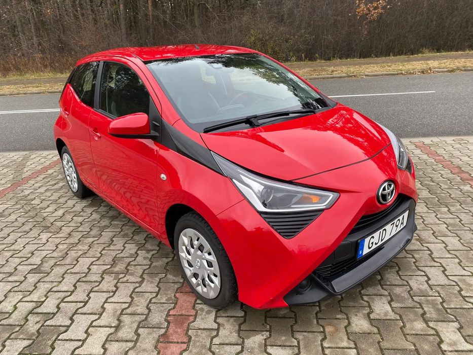 Toyota Aygo Podgrzewane fotele, Kamera cofania, Tempomat,AndroidAuto, Ledy, X-PLAY