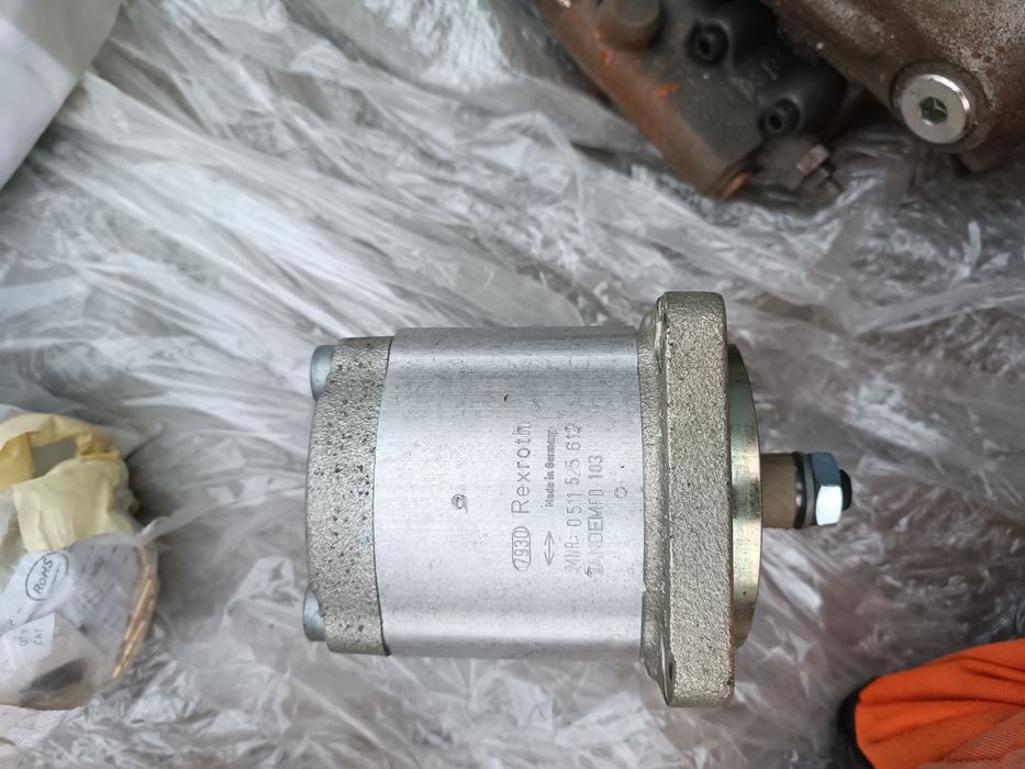 Аксиально поршневой насос Rexroth R902486932, A10VO 18ED 72/53R-VCC1