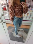 Brązowy krótki top damski na długi rękaw. Bluzka damska na długi rękaw