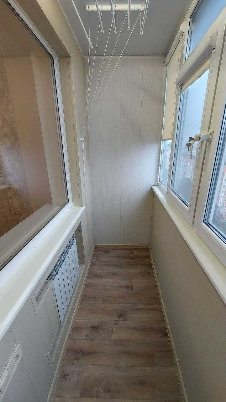 Продам 2 к квартиру на Молочній, з ремонтом. Метро поруч.