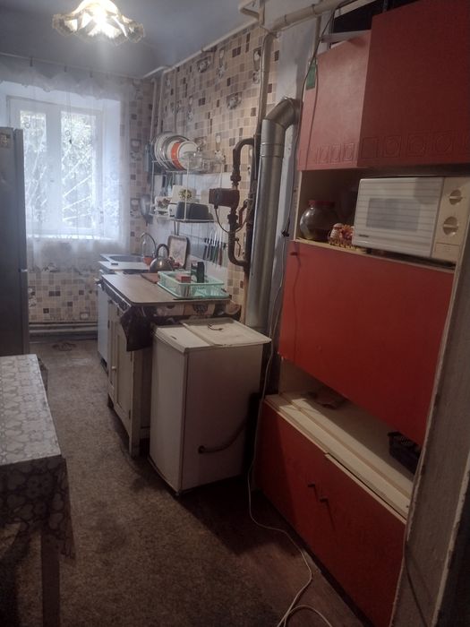 Продаю Дом . Жилпаселок.Ул.Куйбышева.Есть квартиры и другие варианты