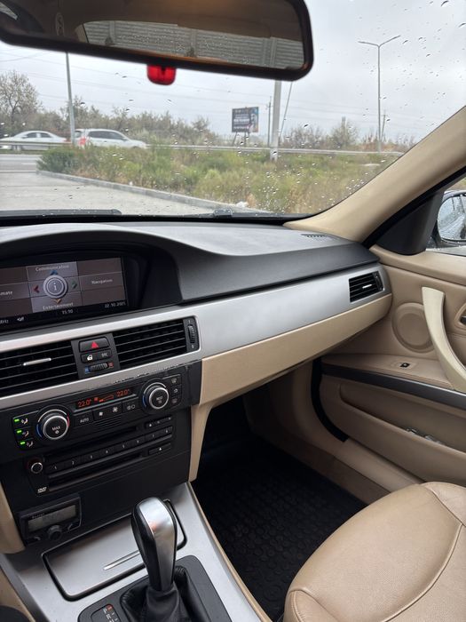 Продам BMW 3 E90 2007