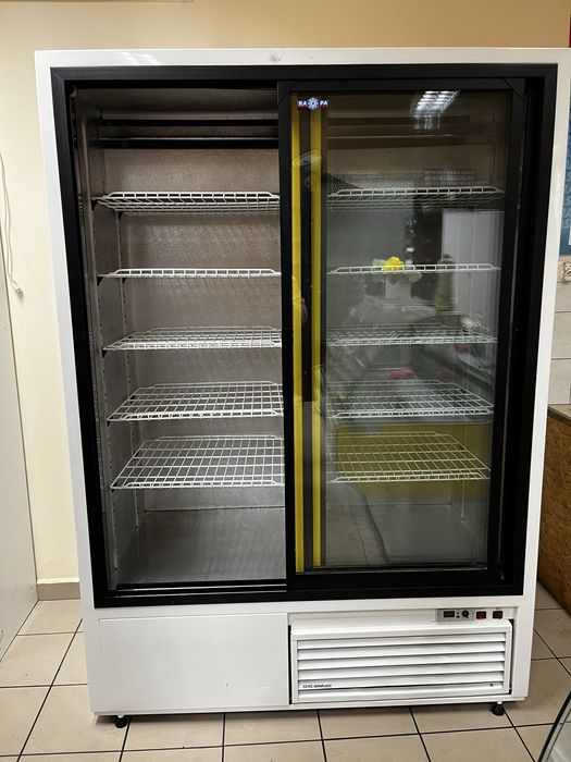Szafa chłodnicza - witryna Rapa 1400