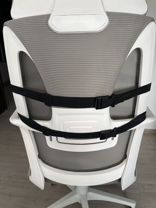 Poduszka ortopedyczna ledzwiowa na krzeslo fotel