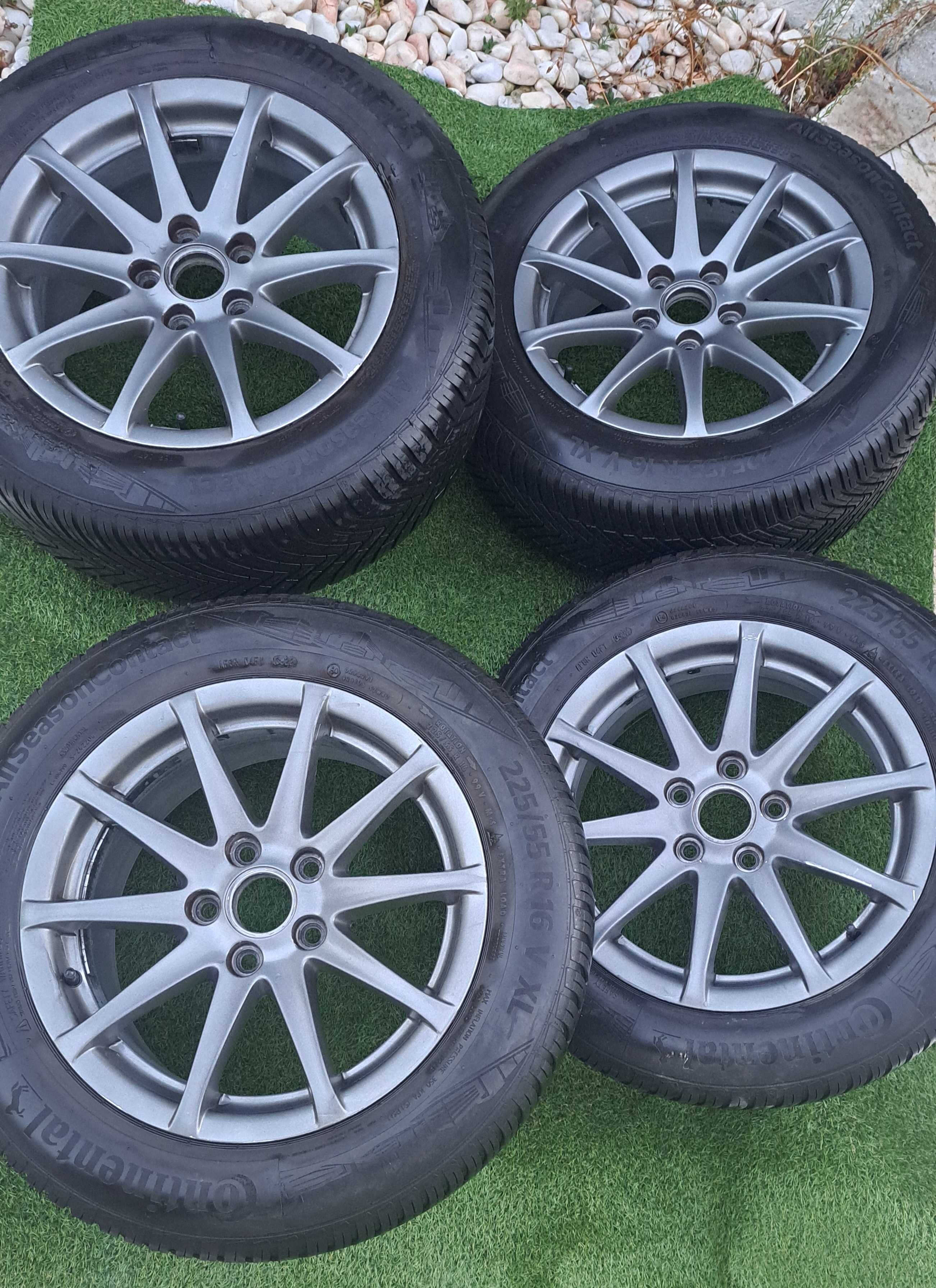 Jantes 225/55 R16 V XL com pneus seminovos
