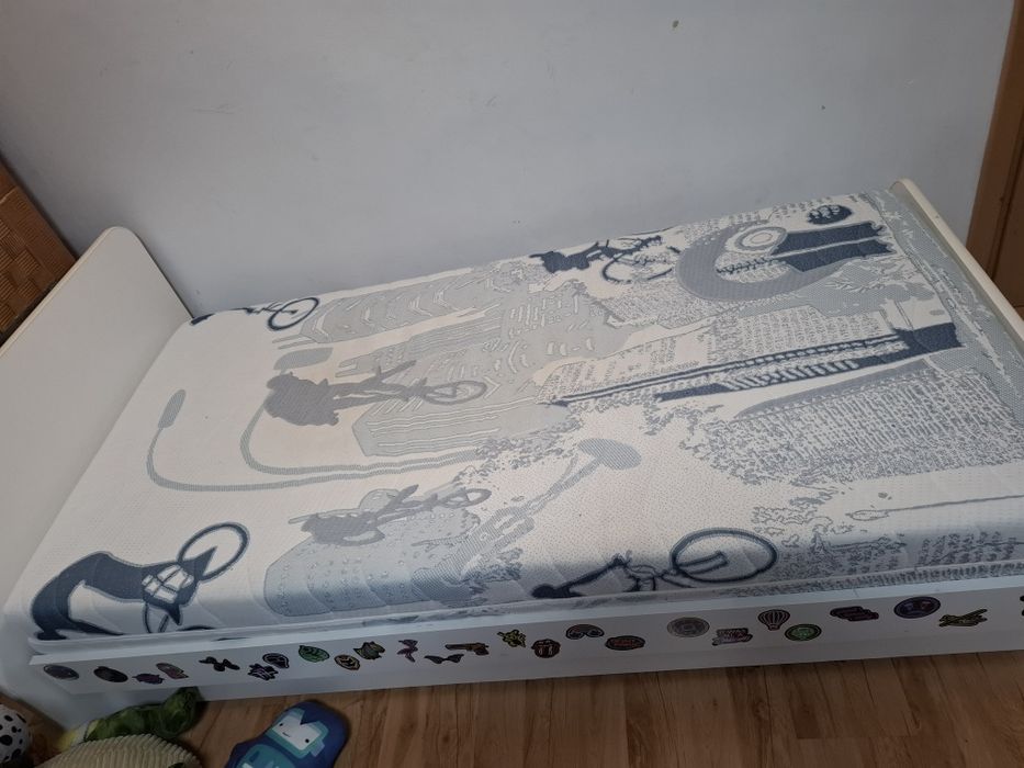 Materac Hilding Family 90x180x17 Break dance