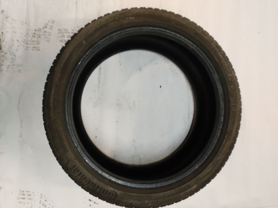 Opony Continental AllSezonContact 225/40 R18