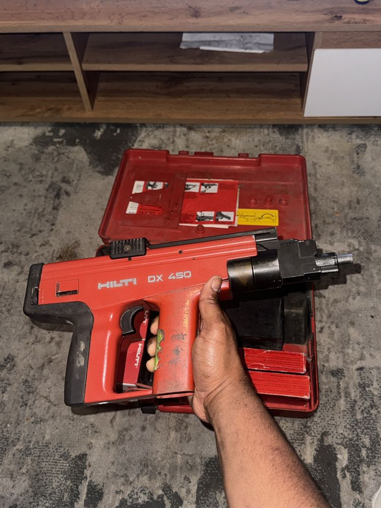 HILTI DX 450 para Betao ou Estruturas Metalicas