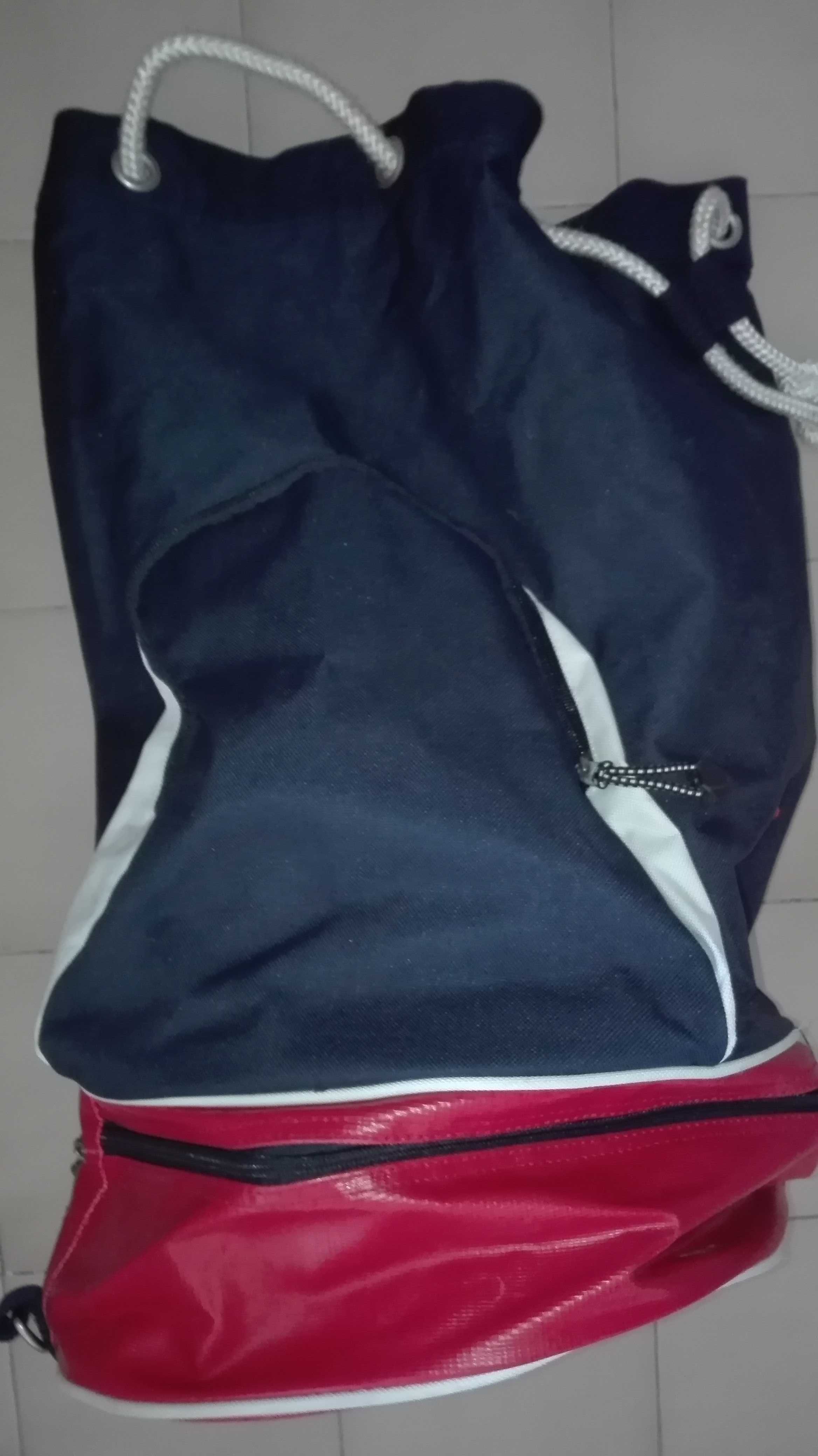 Mochila Pro X bolsa na base impermeável, várias bolsas, grande