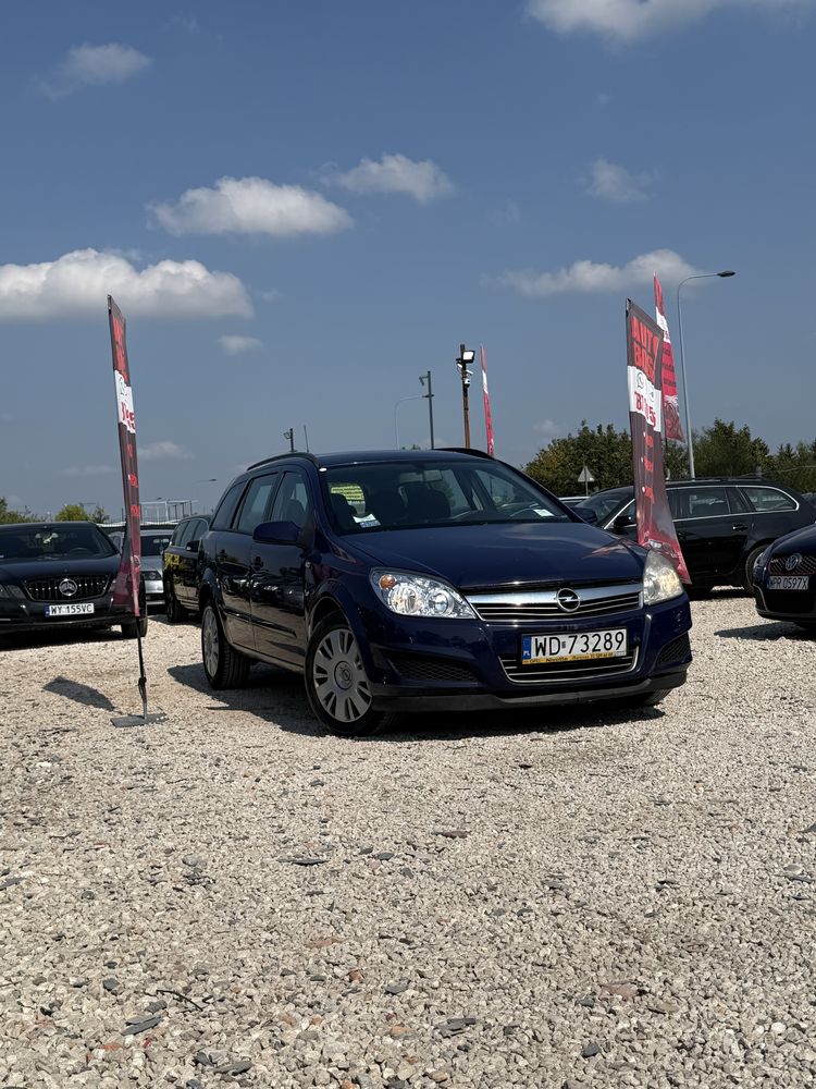 Opel Astra 1.7D/bez rdzy/2008r/zadbany/nowe Sprzęgło/klima/fajny stan