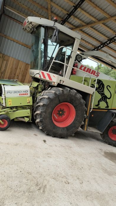 Claas jaguar 900