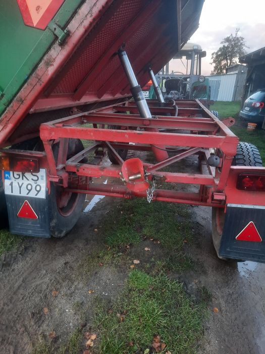 Przyczepa rolnicza wywrotka